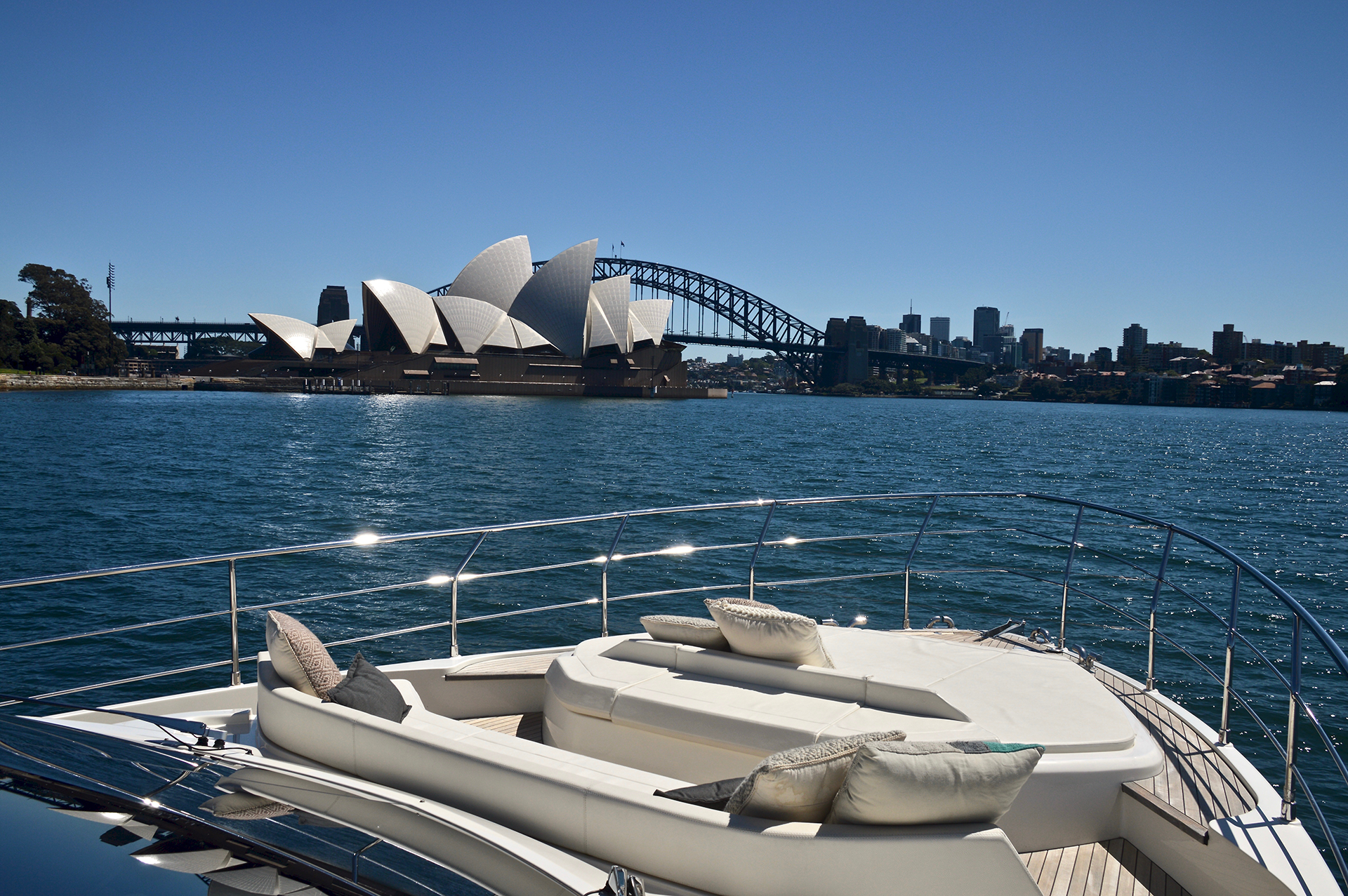 The Ribbon Sydney Boat Hire