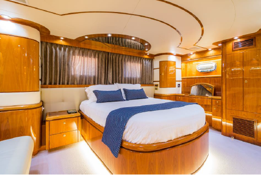 Sovereign Lady Yacht Cabin